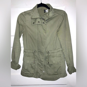 H&M‎ utility jacket size 2